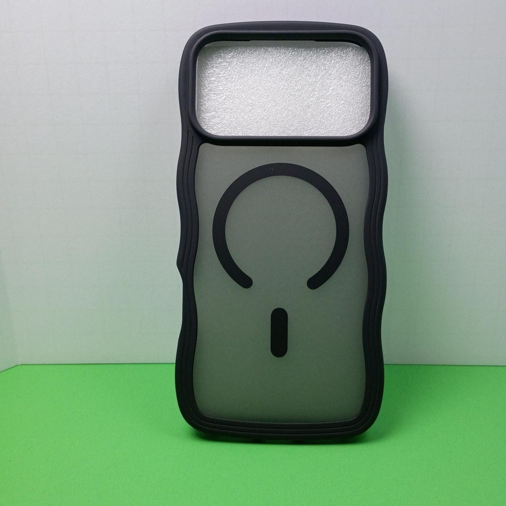 Black & gray iPhone 17 Pro Max phone case New